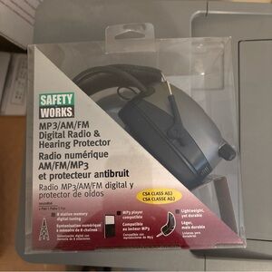 Safety Works Digital Radio Hearing Protector